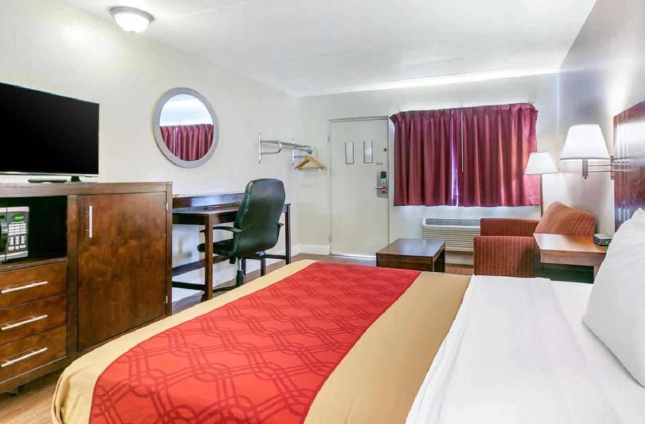 King'S Inn Motel Reading Exterior photo